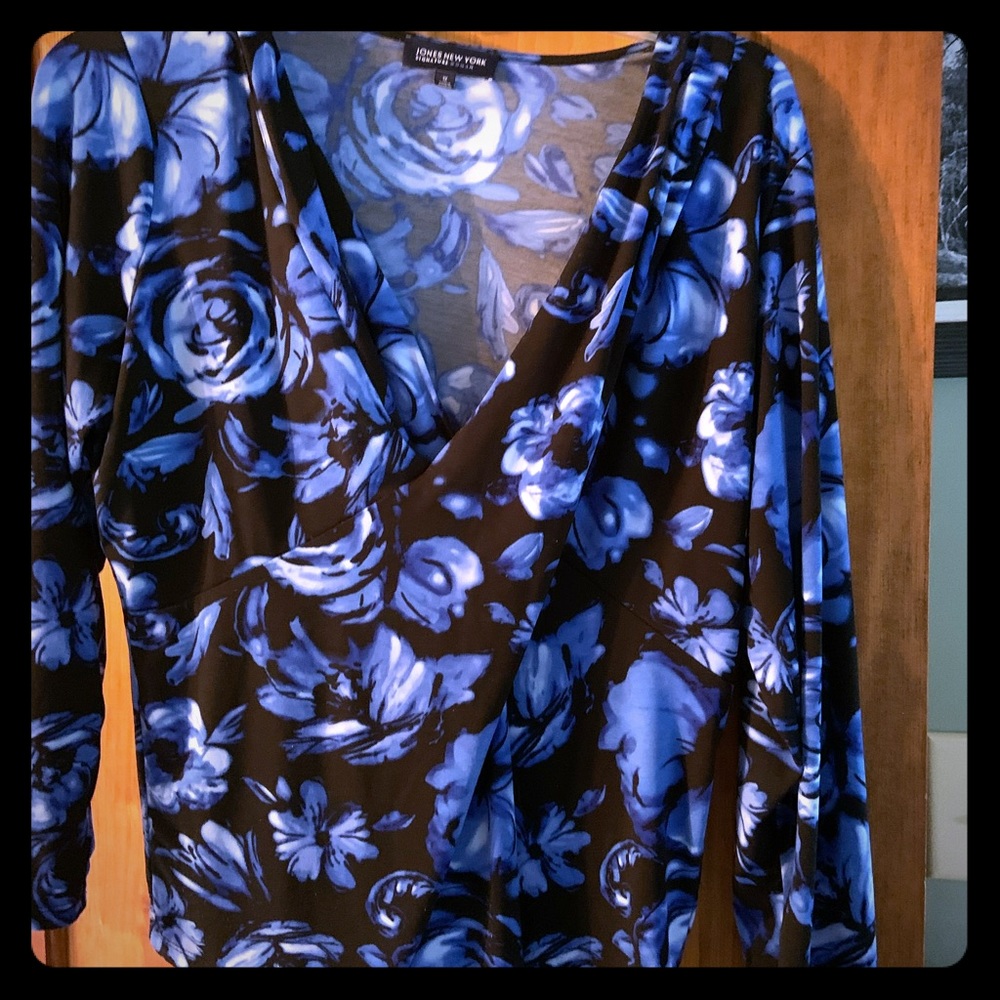 Black woman’ top with beautiful blue flowers!